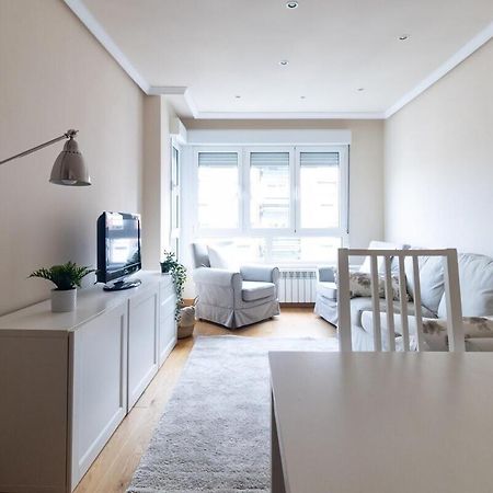 Апартаменти Apartamento Centro Gijon Con Parking Екстер'єр фото