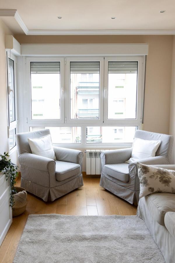 Апартаменти Apartamento Centro Gijon Con Parking Екстер'єр фото
